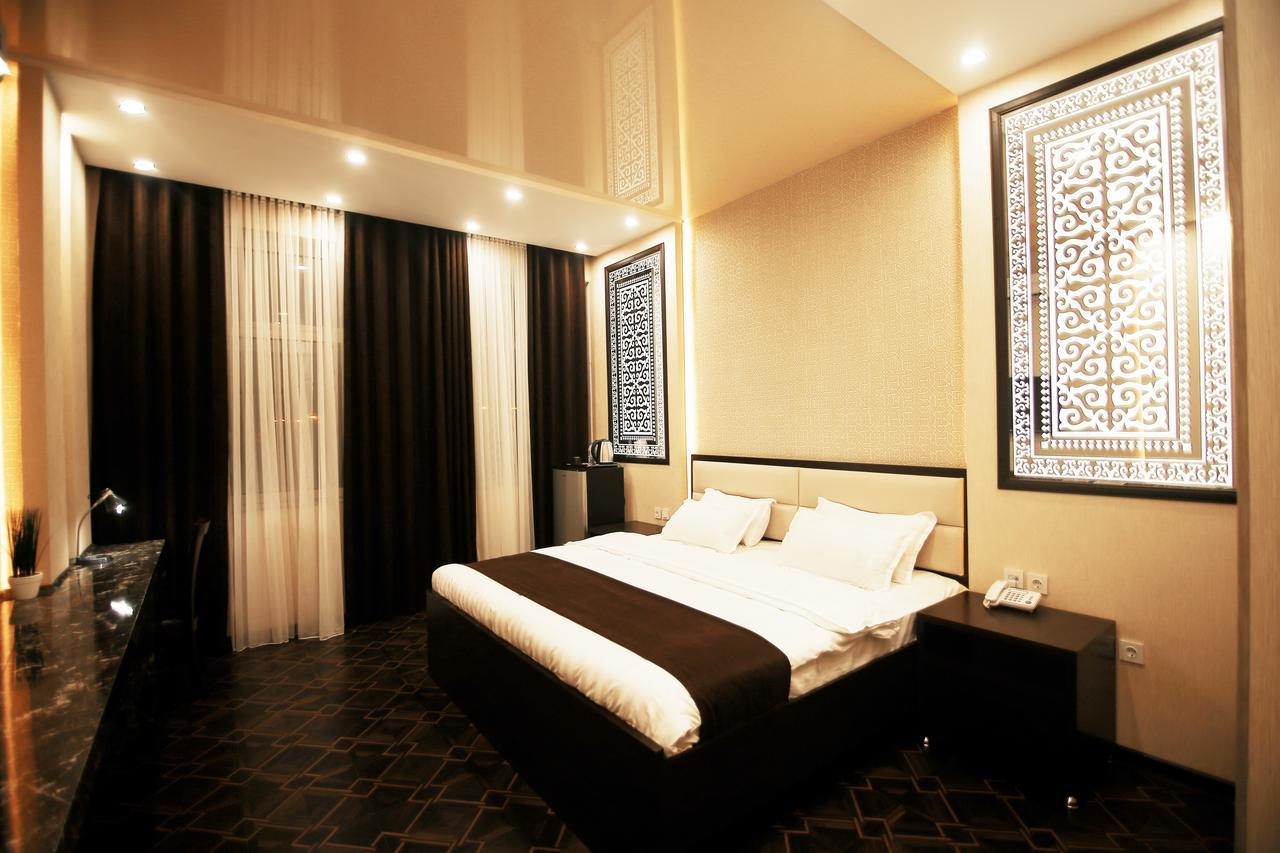דושאנבה Safir Business Hotel O מראה חיצוני תמונה